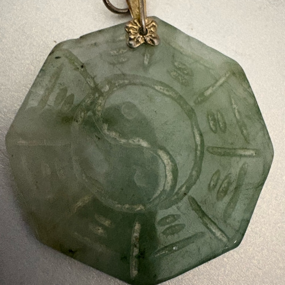 Vintage Large Jade Pendant Hand Carved Bagua Yin Yang 1 1/2in X 1 1/2 - Picture 7 of 7